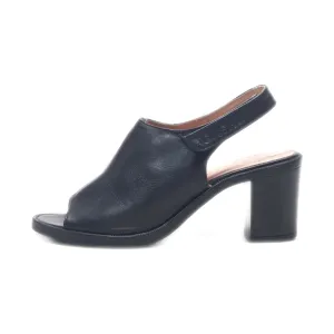 Agashu High-Heel Shoes Leather Black Colour For Women