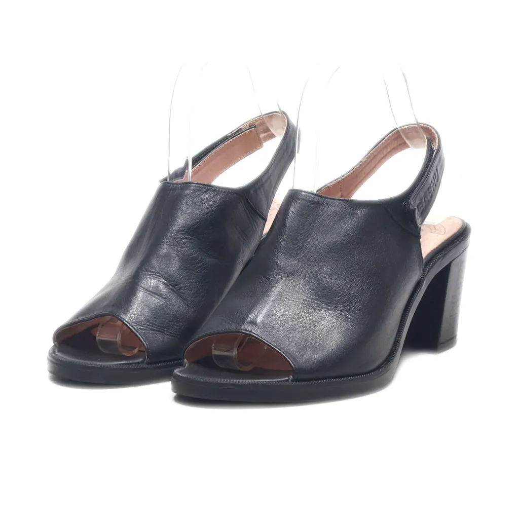 Agashu High-Heel Shoes Leather Black Colour For Women