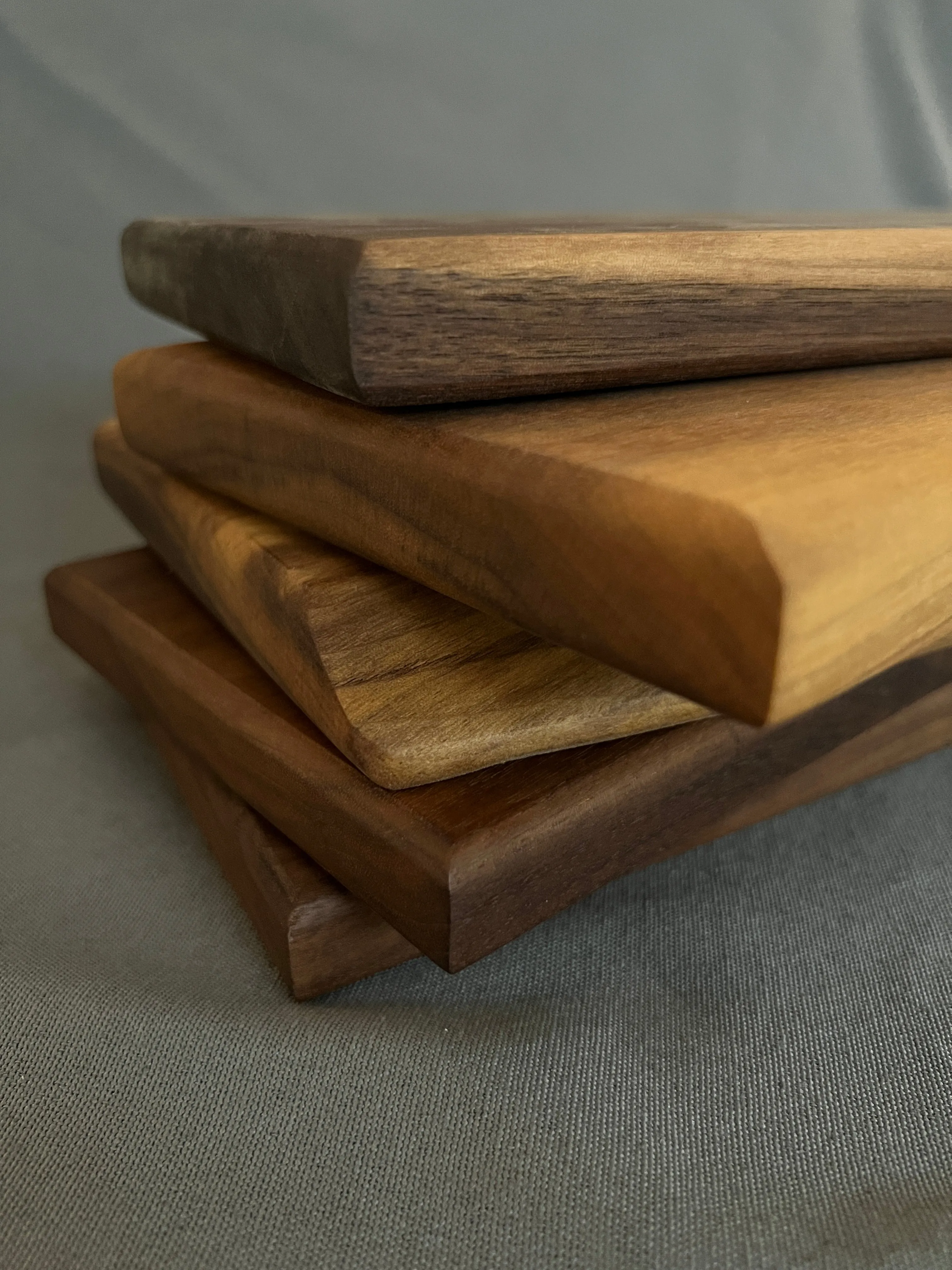 Cheese Board (Walnut)