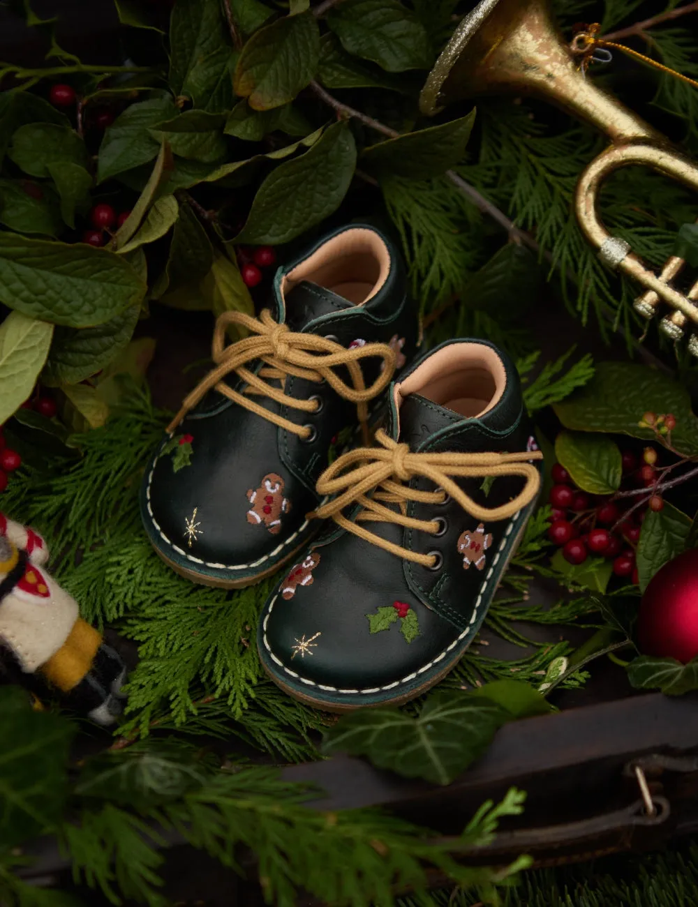 Christmas Classic Boot - Kale