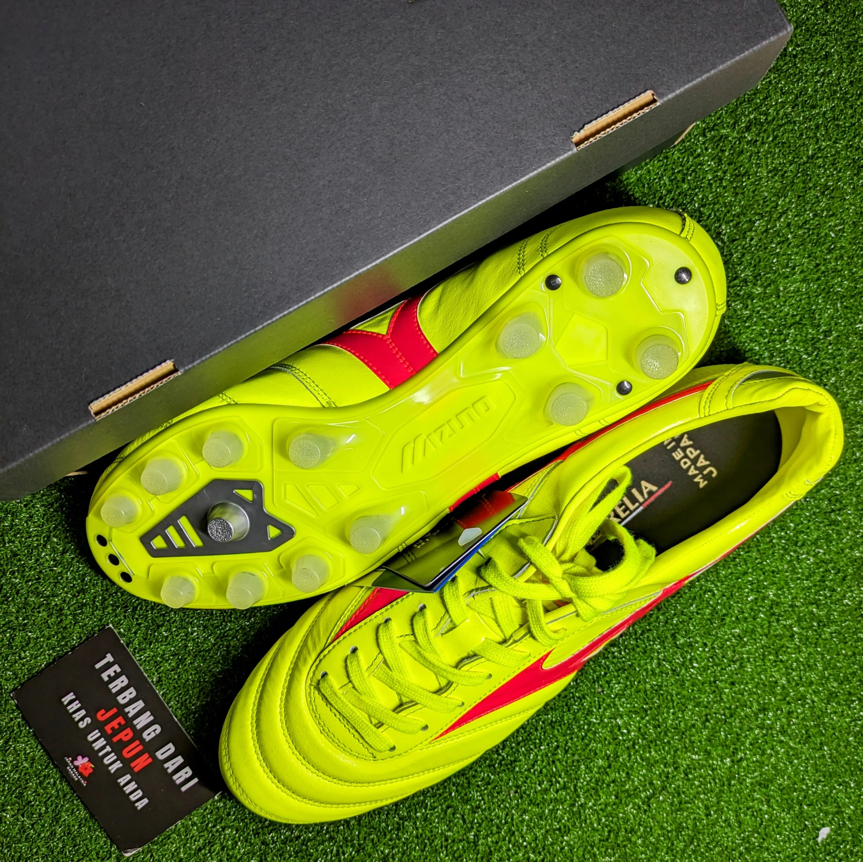 Mizuno Morelia 2 Japan(Safety Yellow)