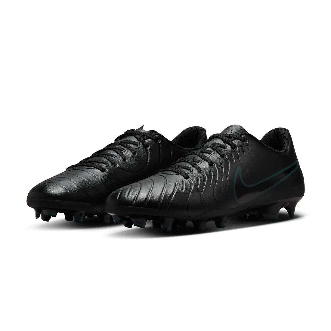 Nike Tiempo Legend 10 Club Multi-Ground Low-Top Football Boots