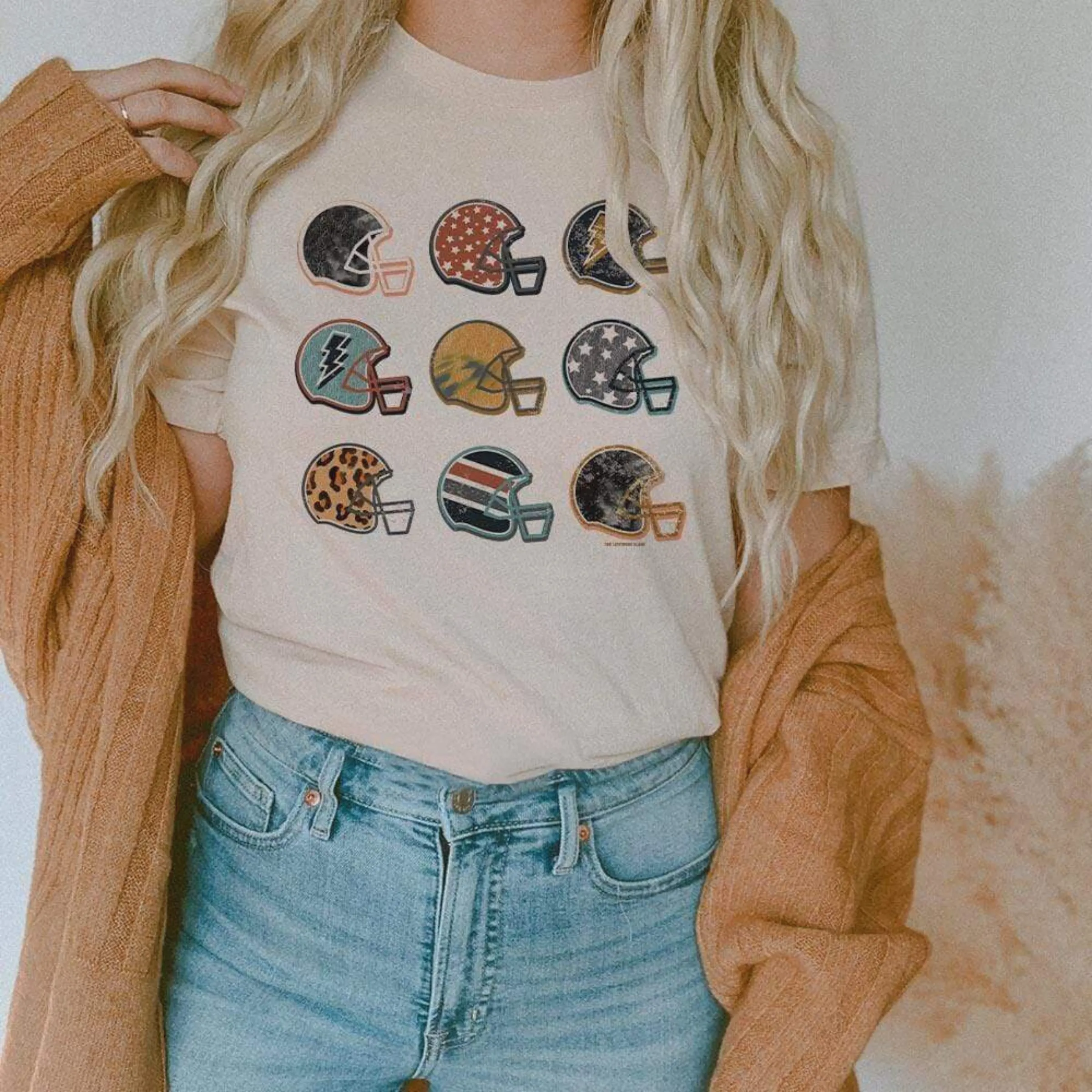 Online Exclusive | Multi Football Helmet Graphic Tee in Cream