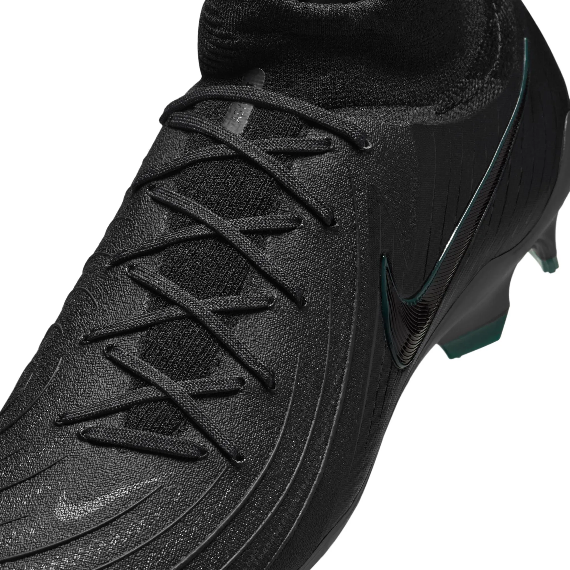 Phantom Luna 2 Pro FG Football Boots