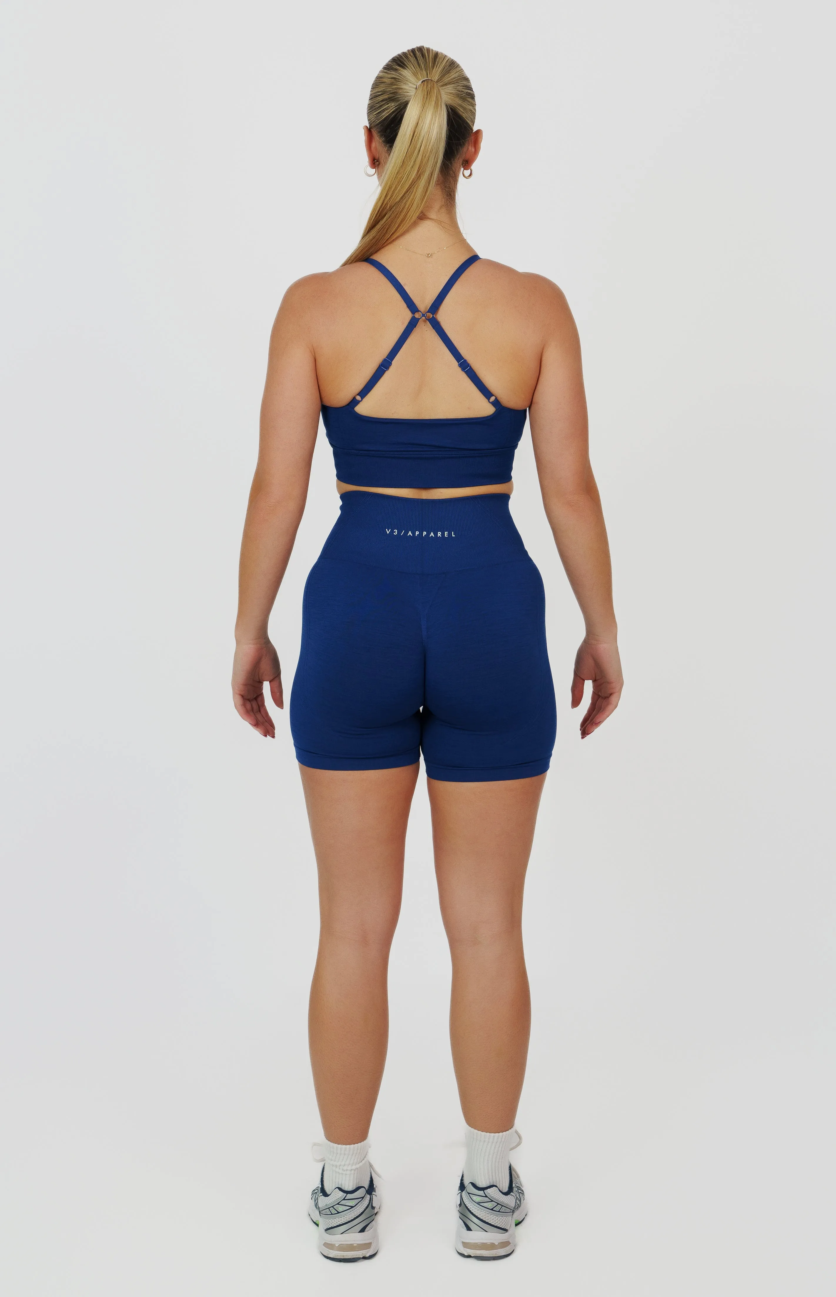 Tempo Seamless Scrunch Shorts & Multi-Way Sports Bra Set - Midnight Blue