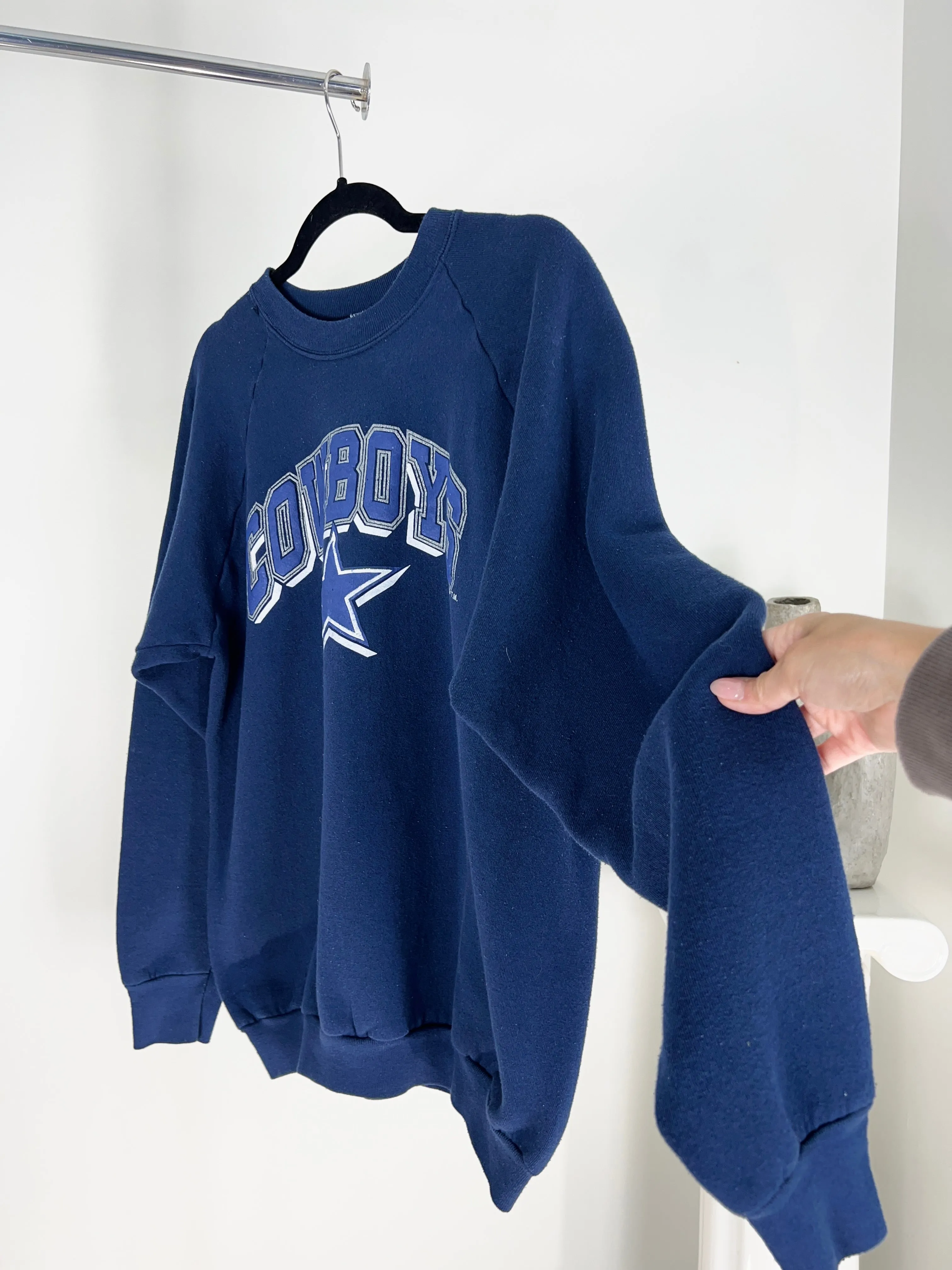 VINTAGE DALLAS COWBOYS NAVY CREWNECK